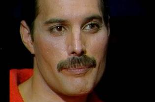 弗莱迪·默克里：伟大的伪装者